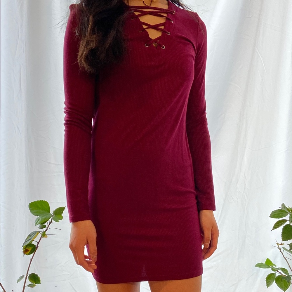 Burgundy laceup front bodycon long-sleeve dress